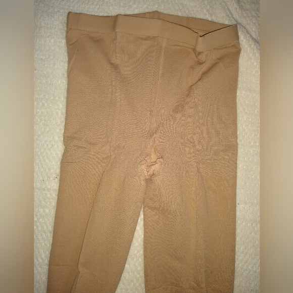 SIGVARIS Medical Compression Stockings - Picture 6 of 12